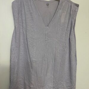 Elegant Women's Light Gray V-Neck Blouse